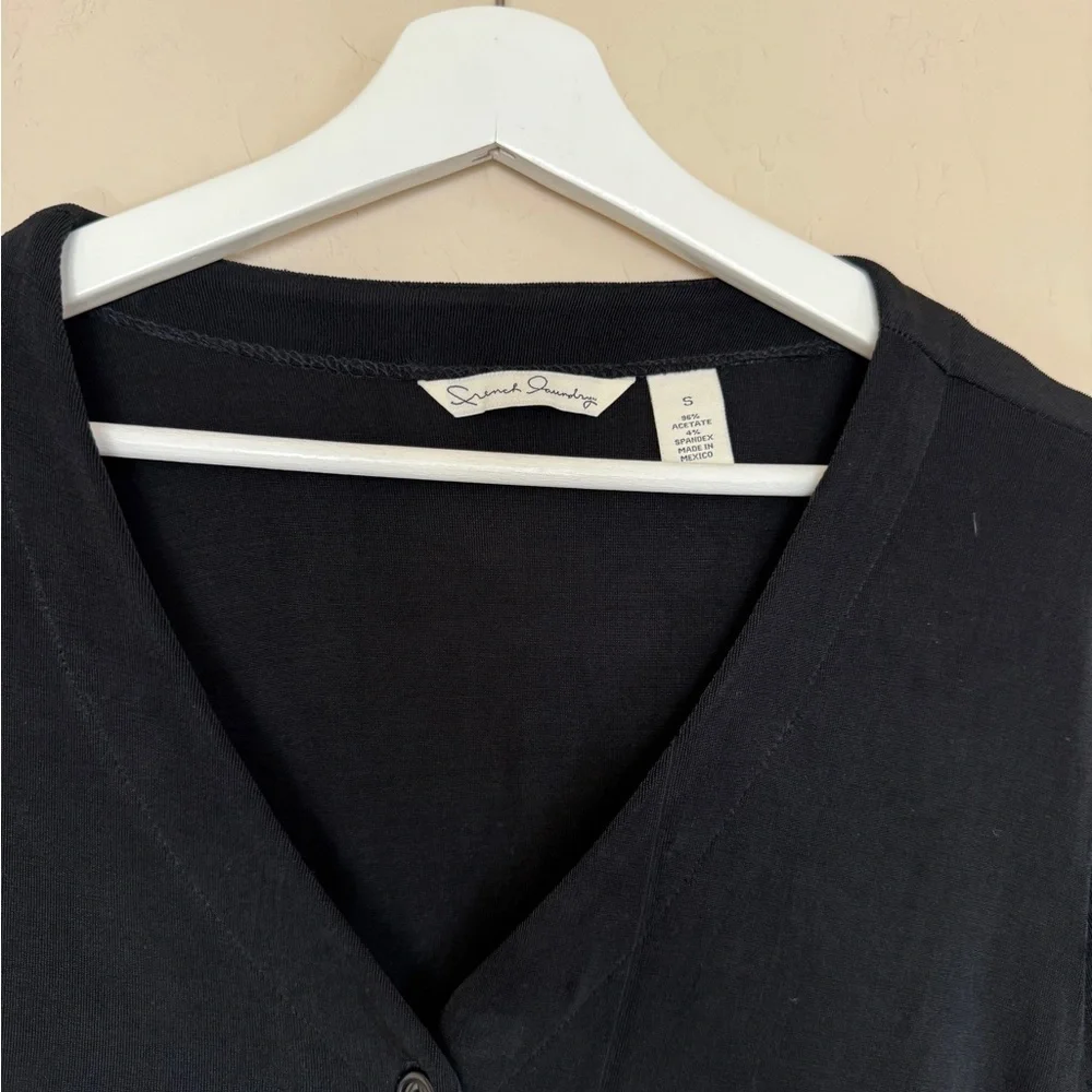 French laundry Black V-Neck Cardigan Travel Wrinkle Free Small